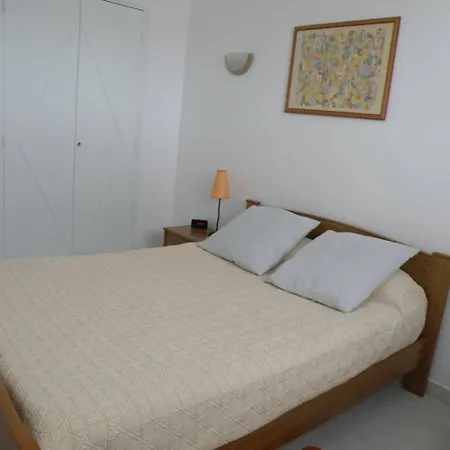 Lumineux T2 Proche Plage, Commerces Dans Avec Ascenseur-5fl87 Daire